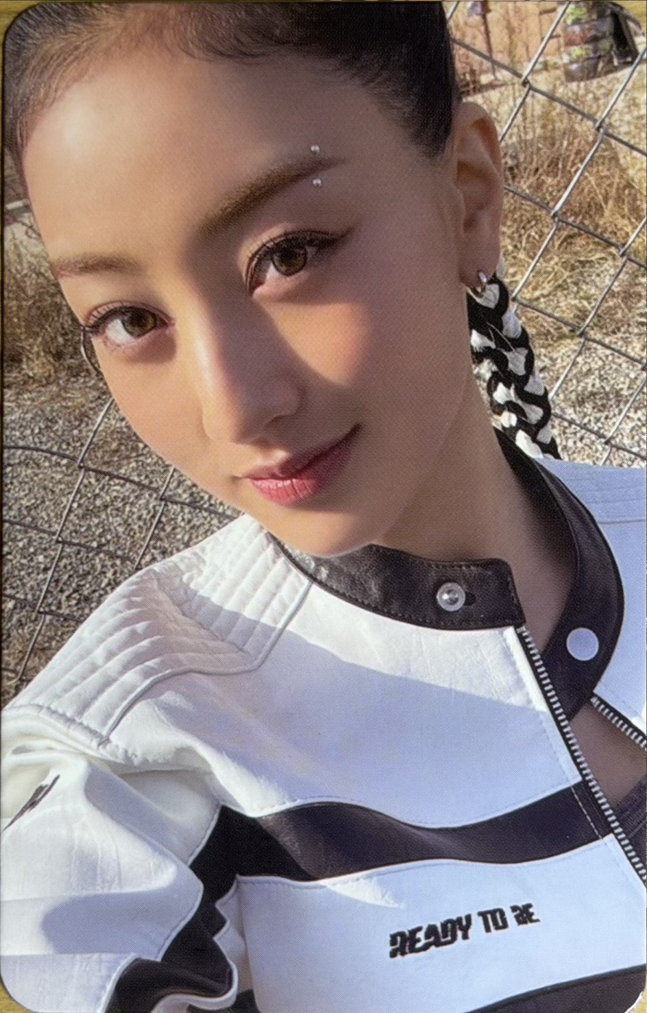 Twice Jihyo”Ready To Be” photocard