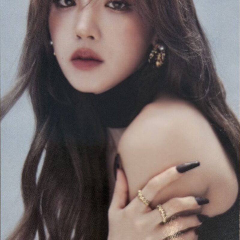 I-dle Yuqi „2nd Full Album” photocard
