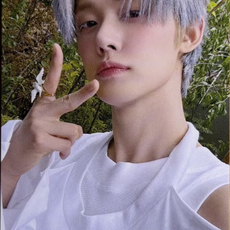 TXT Yeonjun „Starkissed” Lucky Draw photocard