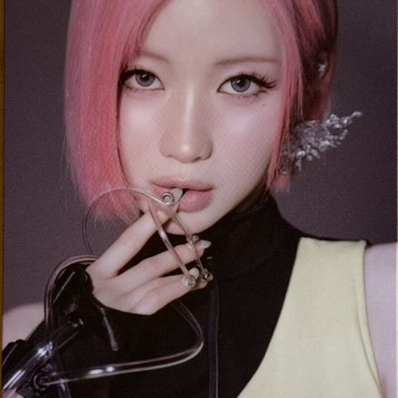 Babymonster Asa „CHOOM” photocard