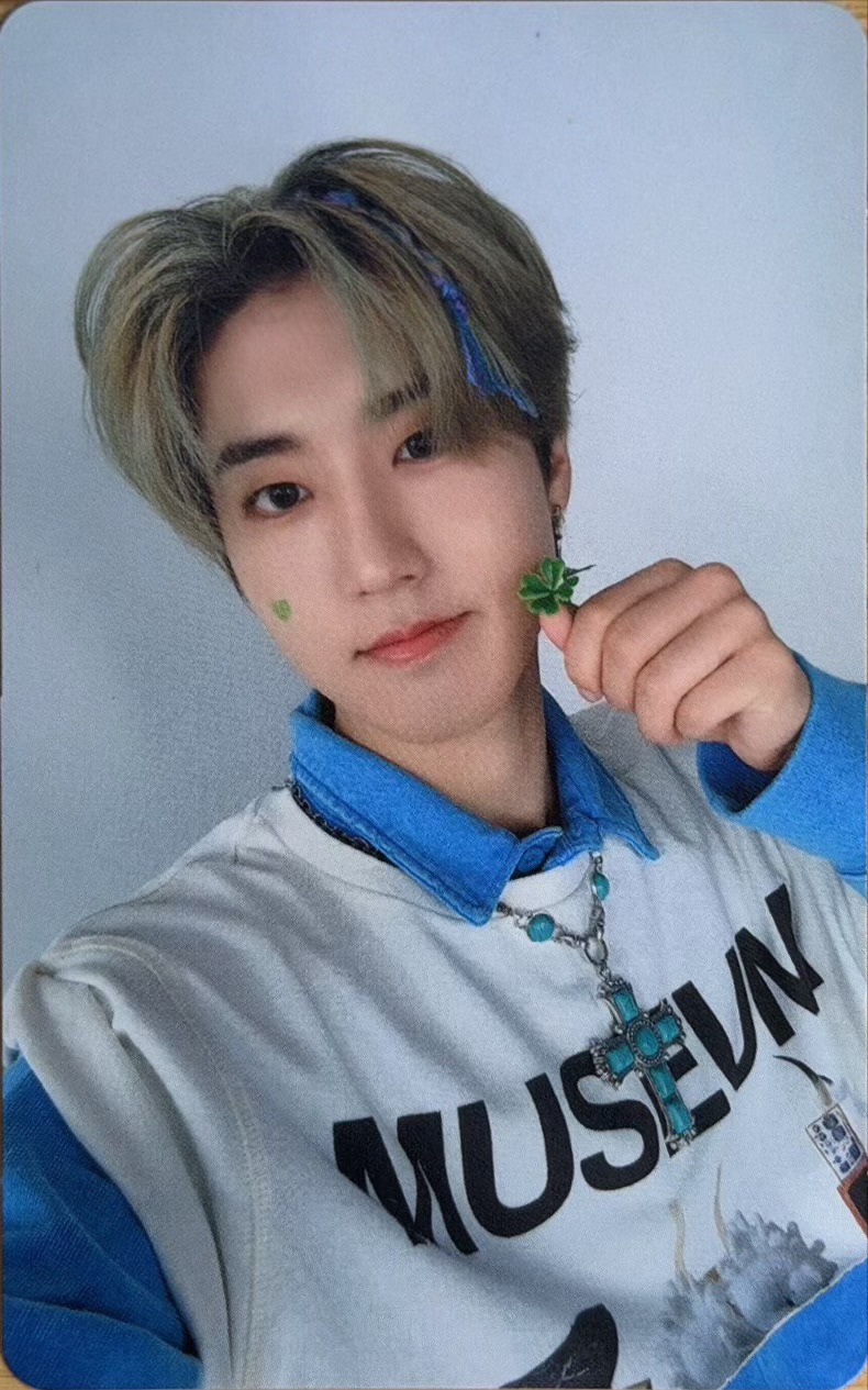 Stray Kids Han „Social Path” photocard