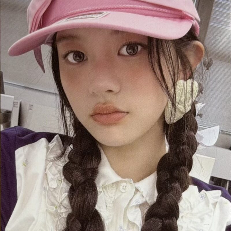 Illit Minju „Not cute anymore” Weverse Japan Pob