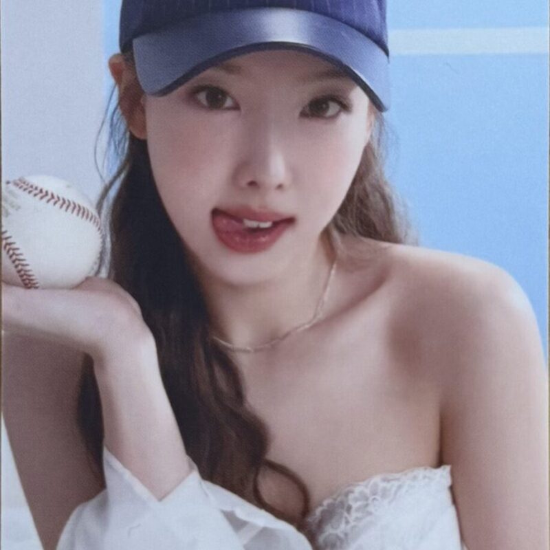 Twice Nayeon „Ready To Be Japan World Tour” photocard