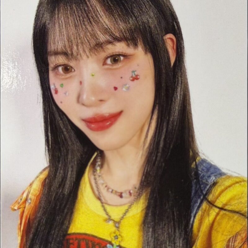 ITZY Ryujin „Algorytm” photocard