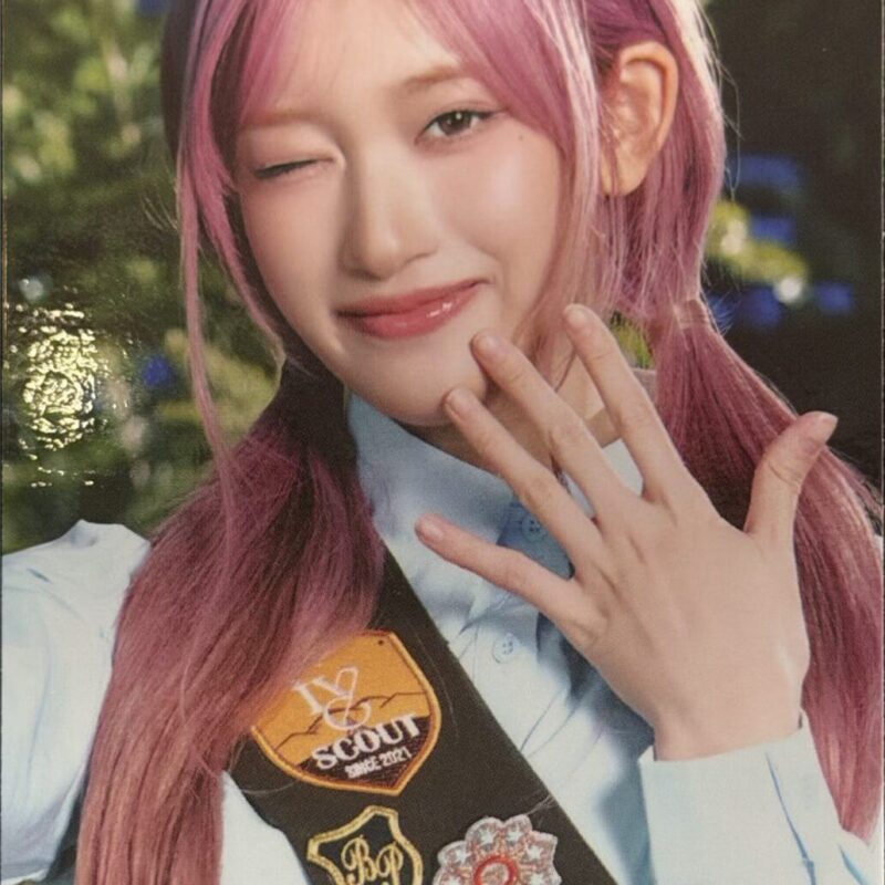 IVE Leeseo „IVE SCOUT” photocard