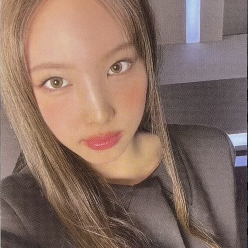 Twice Nayeon „Ready to Be” photocard